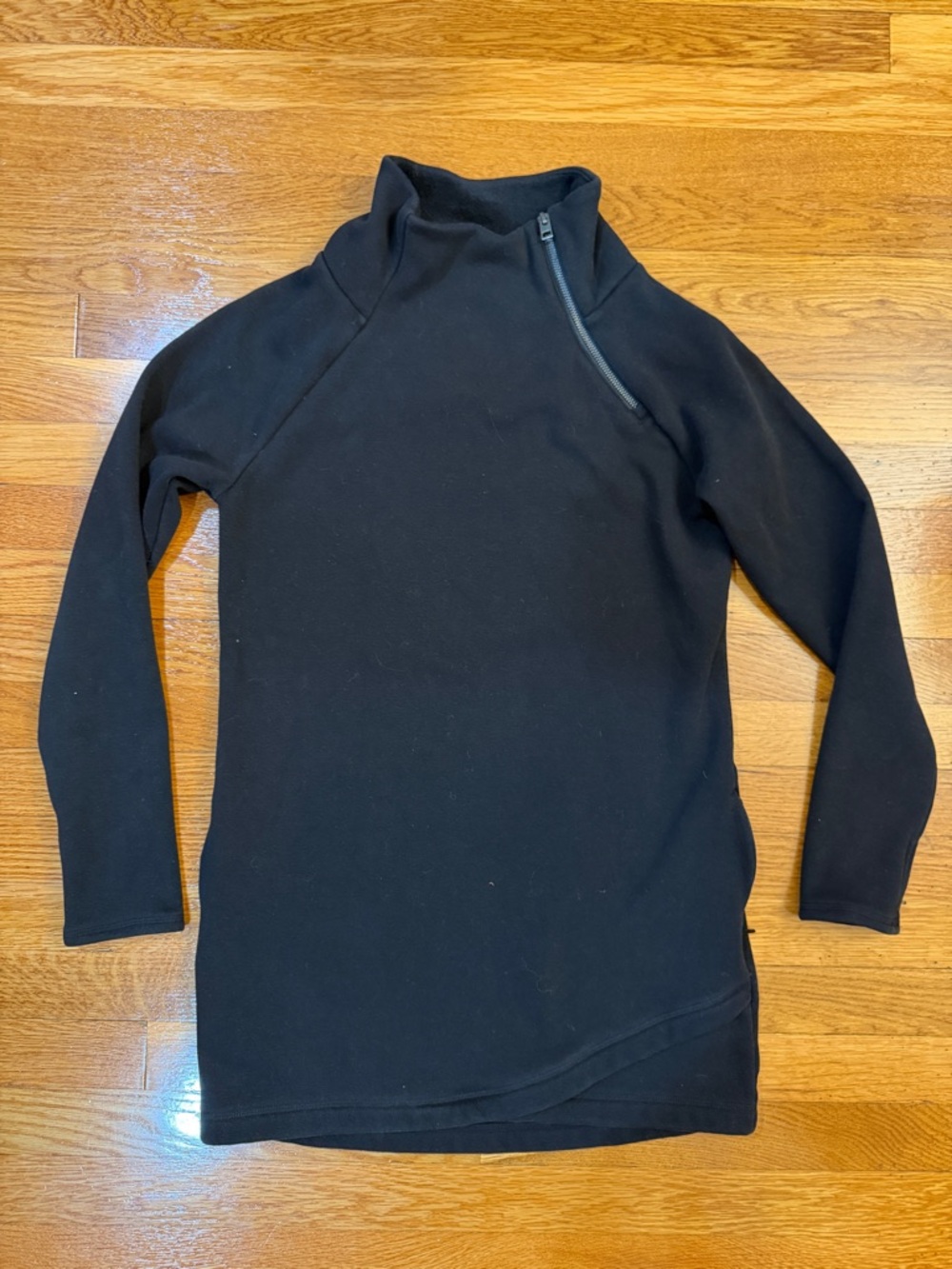 Athleta Cozy Karma Asym Sweatshirt Dress in Black - Size XS (18.5" P2P)